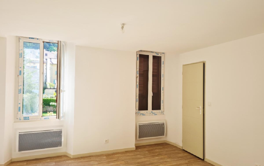 L'AGENCE DU SOLEIL : Appartement | MEOUNES-LES-MONTRIEUX (83136) | 35 m2 | 580 € 