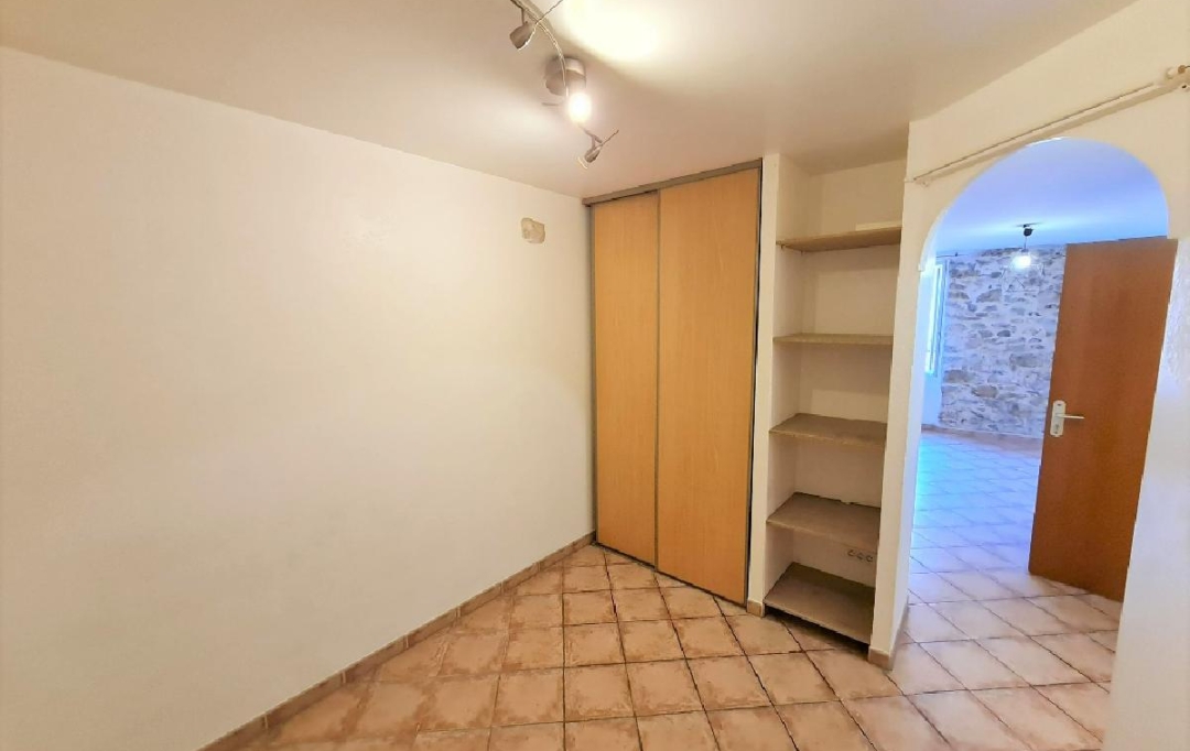 L'AGENCE DU SOLEIL : Apartment | FORCALQUEIRET (83136) | 33 m2 | 465 € 