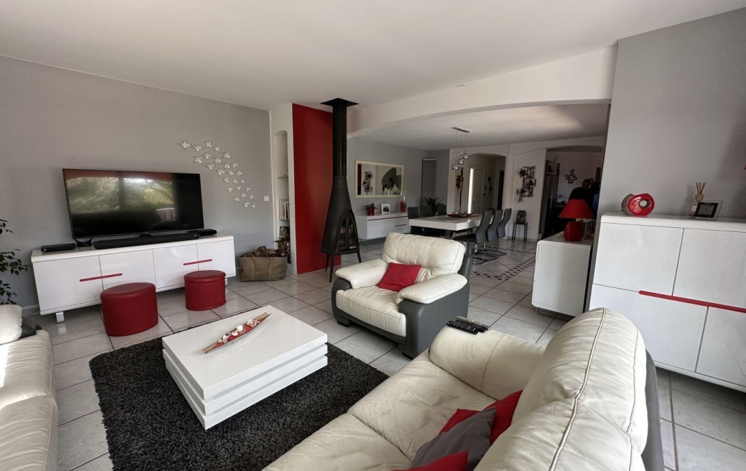L'AGENCE DU SOLEIL : Maison / Villa | LA ROQUEBRUSSANNE (83136) | 155 m2 | 624 000 € 